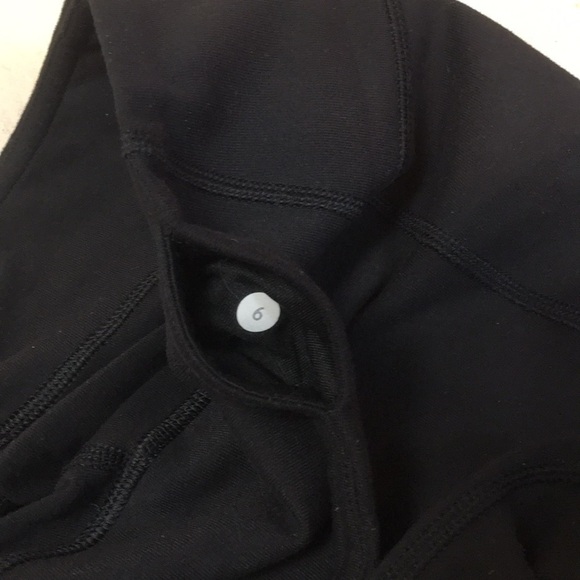 Lululemon Gather and Crow Crop w Tote 6 - Picture 3 of 8